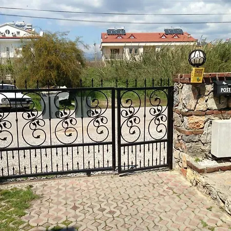 Mulberry Villas Holiday home *